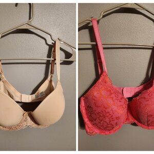 Lot of Two 2 34DD bras- Savage X Fenty and Wacoal